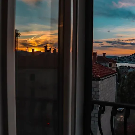 3-bedroom Penthouse Apartament Split
