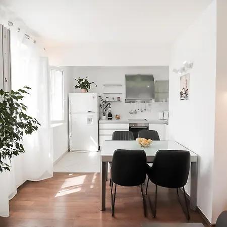 Appartamento 3-bedroom Penthouse *
